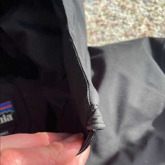 Patagonia Jackson Glacier Down Hooded Parka - Picture 6 of 12